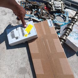 2011-2015 6.4 Dodge Head Bolts And Gasket Set