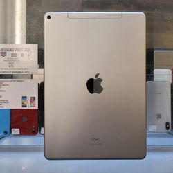 Unlocked White iPad Air 3 10.5" 256gb LTE