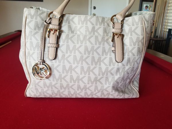 Kors purse for Sale in San Dimas, CA - OfferUp