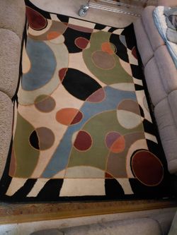 Carpet rug..7.7inches x5.5inches