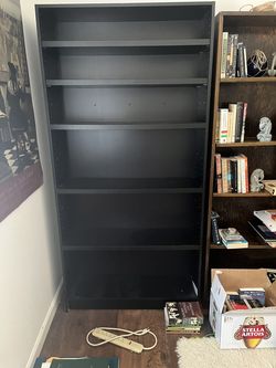 Vinyl record shelf