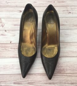 Coach Adora brown leather pointy toe heels, wms 7.5