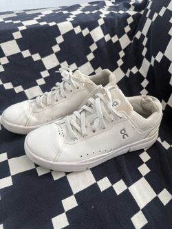 Kids On Running THE ROGER – All White