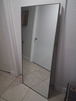 Wall Mirrow