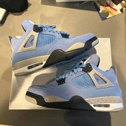 JORDAN 4 UNIVERSITY BLUE