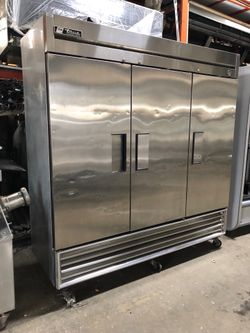 3door Freezer self contained True