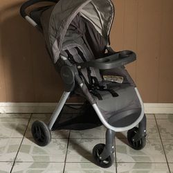GRACO CLICK CONNECT STROLLER!!!