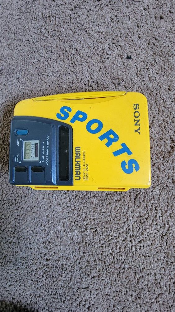 SONY WM-A52 Walkman Cassette Player Yellow SPORTS Waterproof Solar Clock