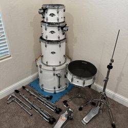 Pearl Export Series w/ hardware 