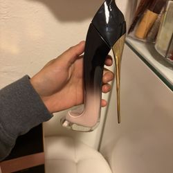 Good Girl Carolina Herrera Blush 