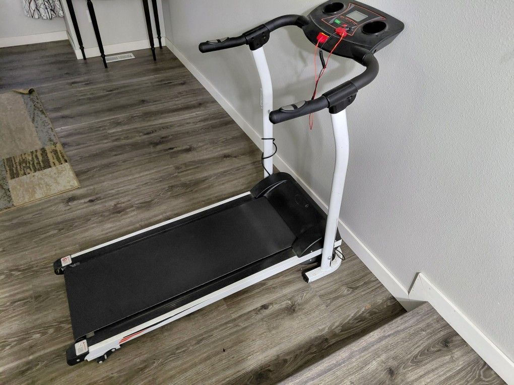 Treadmill in Brand New Condition 