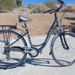 Hollandia Villa Hybrid Commuter Bike