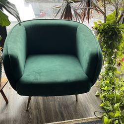 2 Couches For The Price Of One