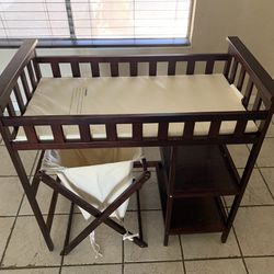 Baby Changing Table W Hamper Included