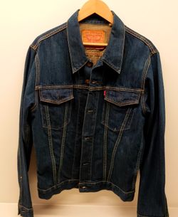 Vintage Levi's Men's Denim Jacket