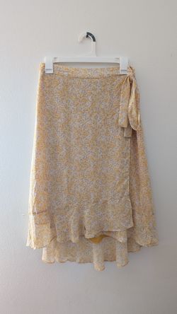 Skies Are Blue Wrap Women's Skirt
- Large