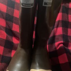 $60 Safety Toe Xtra Tuffs Lightly Used
