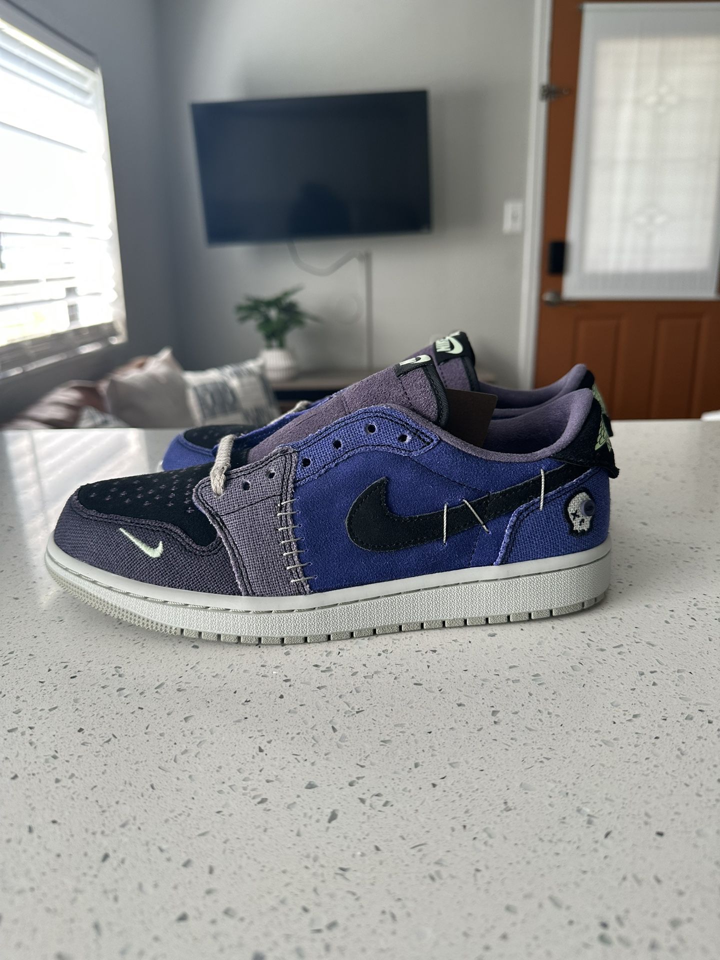 Size 8.5- Zion Williamson x Air Jordan 1 Retro OG Low Voodoo Alternate 