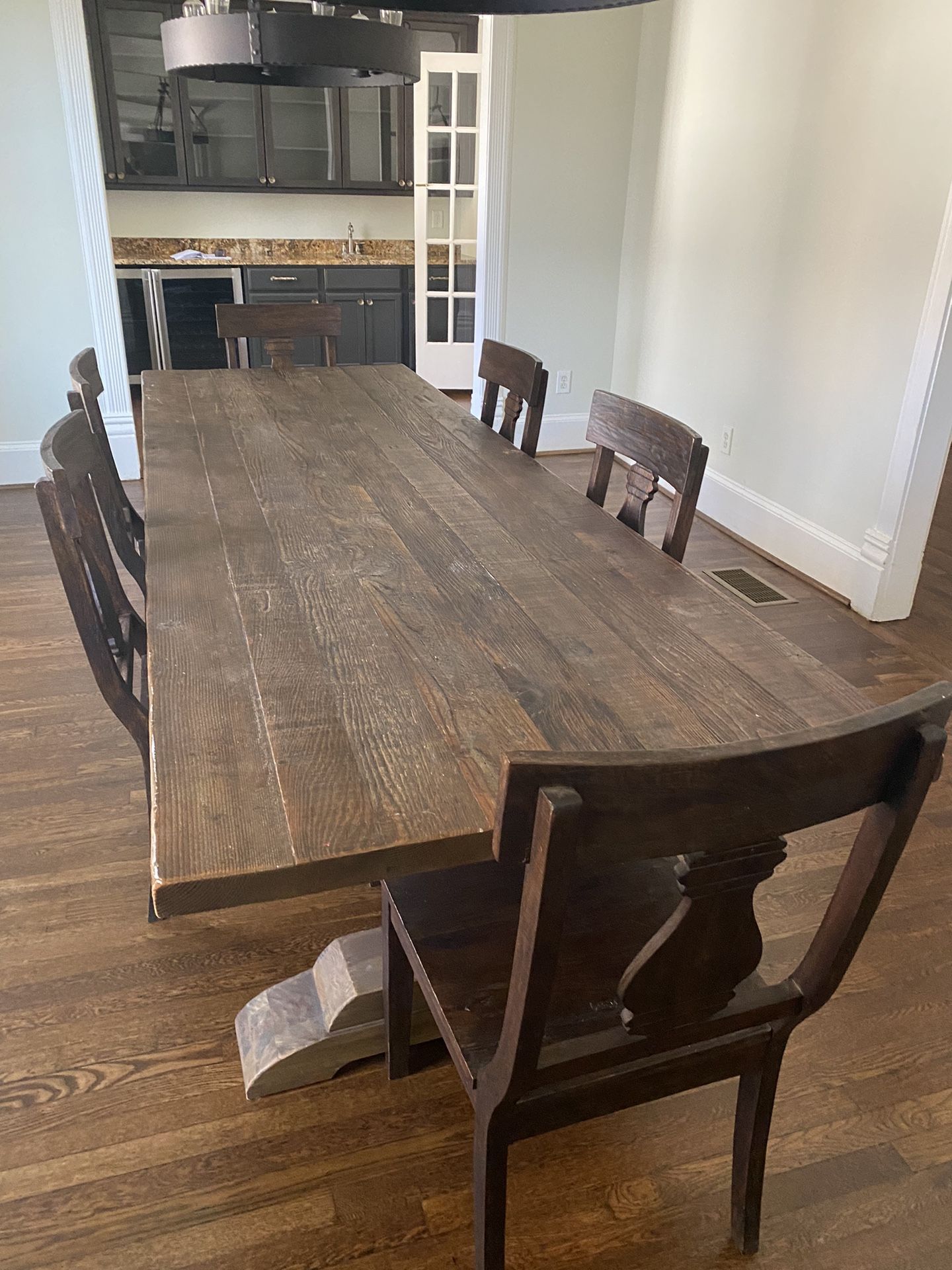 Arhaus Dining table With 6 Dining Chairs