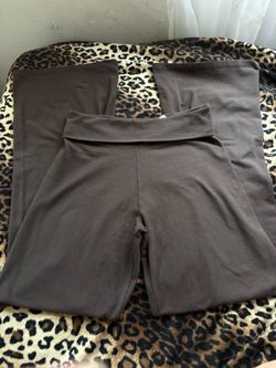 Brandy Melville Priscilla Flared Pants – Brown