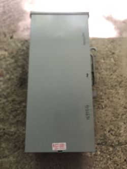 G.E. General Duty, Double Throw Switch