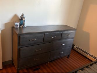 Matches bed frame posted. (dresser)
