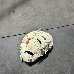 Softball Rawlings 1st Base Glove