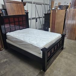Full bed and mattress