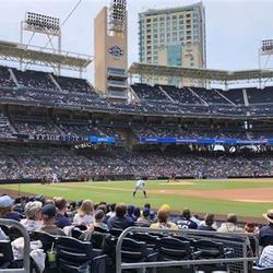 (4 Tickets ) Padre Vs D’backs Wednesday 7/9 