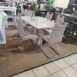 7pc Standard Height Dining Set 