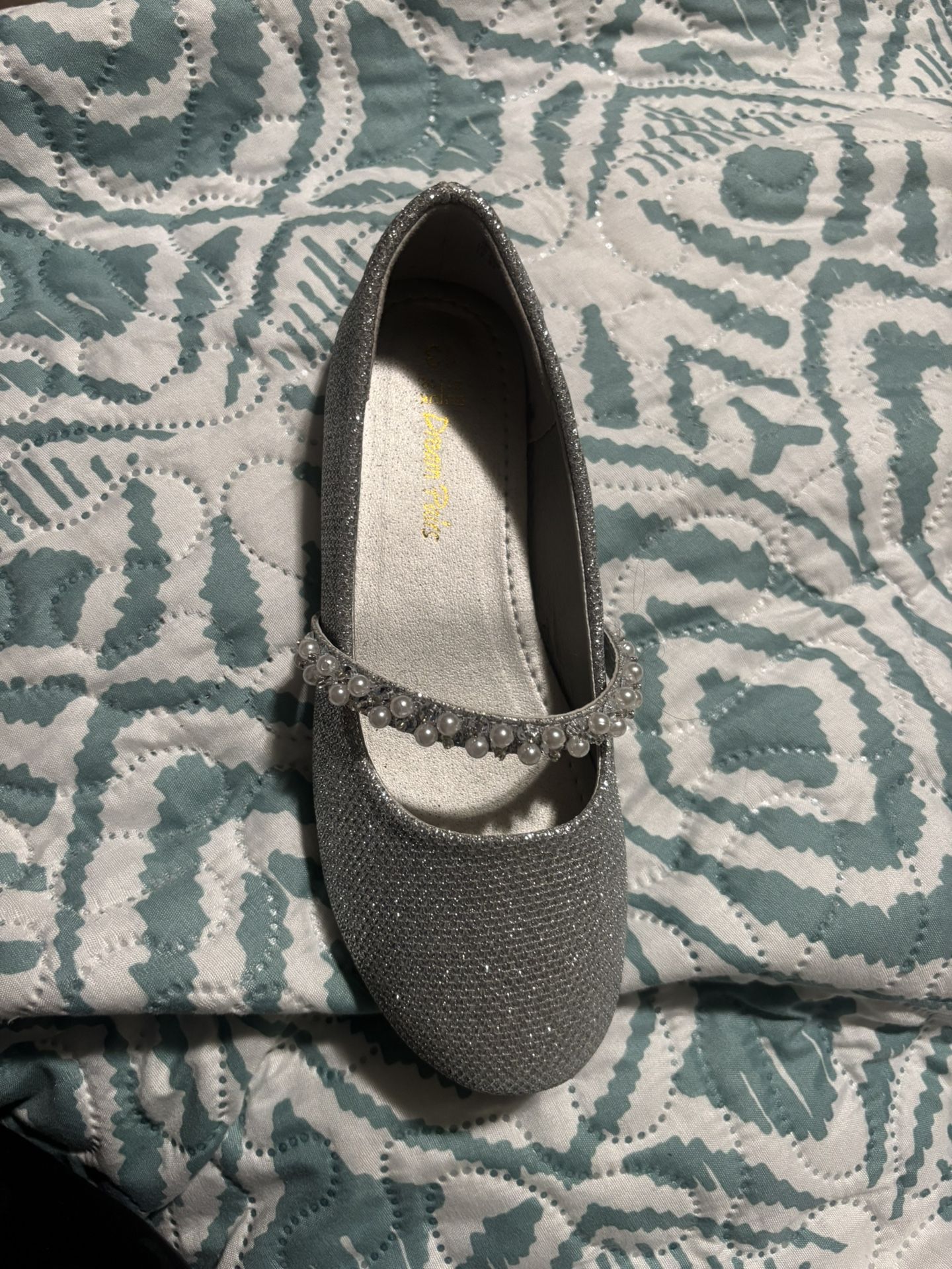 Girls Flats