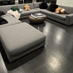 XL Grey Sectional, Good Condition (Must Pick Up)