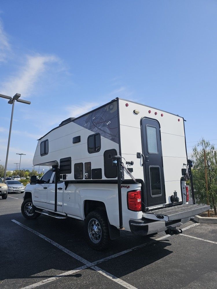 Truck Bed Comper 2022 Travel Lite 800x Truck Bed Comper Only Used A Few Times Still New Inside And Outside,