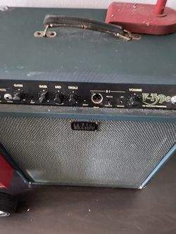Trace Elliot V Type Bass Amp