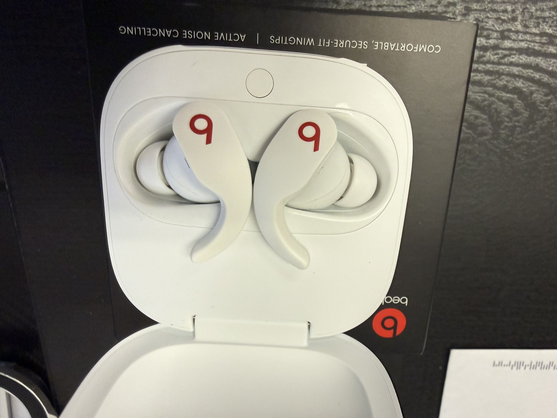 Beats Pro Fit - White