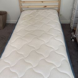 Twin Bed With Bed Frame 