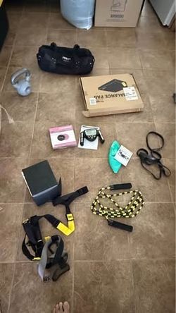 Home Gym / Personal Trainer Fitness Equipment Bundle – TRX, Kettlebell + More