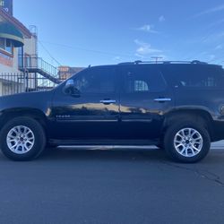 2011 Chevy Tahoe LS