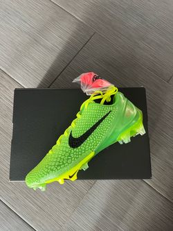 Nike Vapor Edge Grinch 15