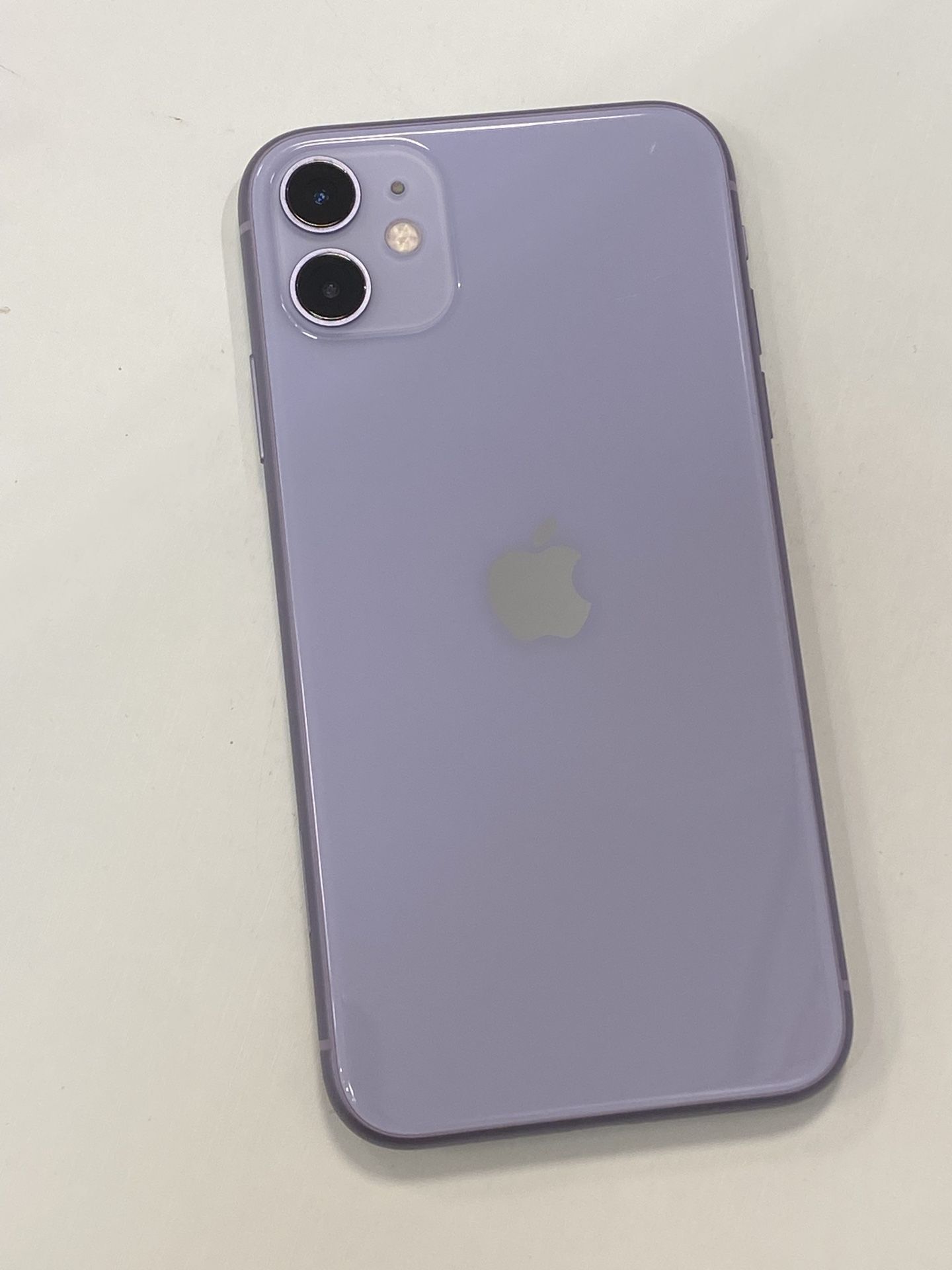 iPhone 11 Fully Unlocked