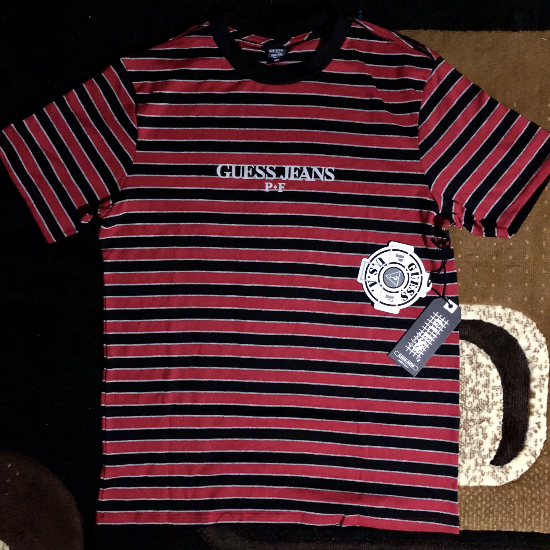 Guess x + Faces Complexcon Short tee for Sale in Tustin, CA - OfferUp