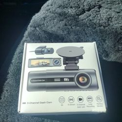 NEW
3 Channel 4K Dash Cam with 5GHz WiFi & APP Control, 4K/2.5K+1080P+1080P Front Inside and Rear, Triple Dash Camera