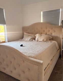 Gallery z king frame and crate and barrel sofa