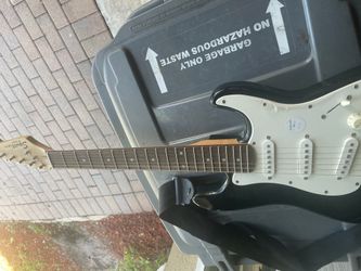 Mini squirt guitar by fender