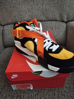 Nike Air Raid- Size 11