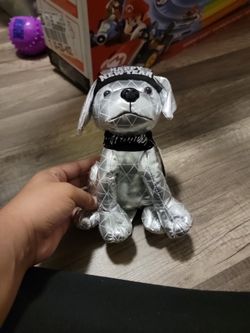Raising Canes 2023 Holiday COUNTDOWN PLUSH PUPPY LIMITED EDITION New Years