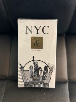 NYC 61st & 5th Eau de Parfum 3.4 oz