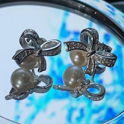 Ribbon Bow Earrings Silver.925