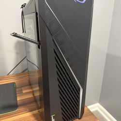 ASUS ROG STRIX G16CH-IH766 Gaming PC