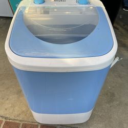 Dnyker Washing machine 